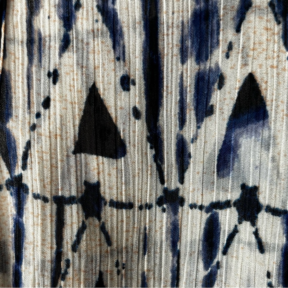 Liverpool Los Angeles Navy Cream Geometric Print Tank Top Size Large Lightweight - Picture 11 of 12